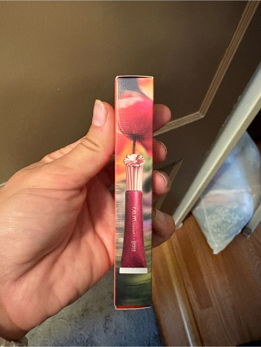 R.e.m wicked lip gloss